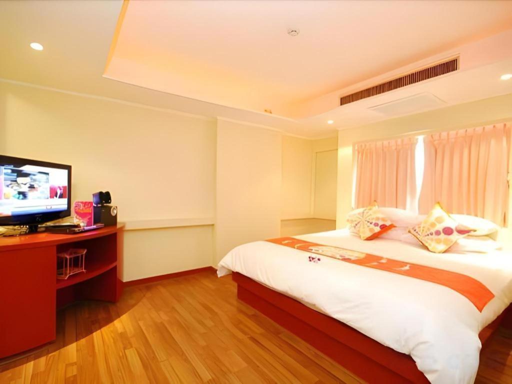 Hip Hotel Bangkok Exteriör bild
